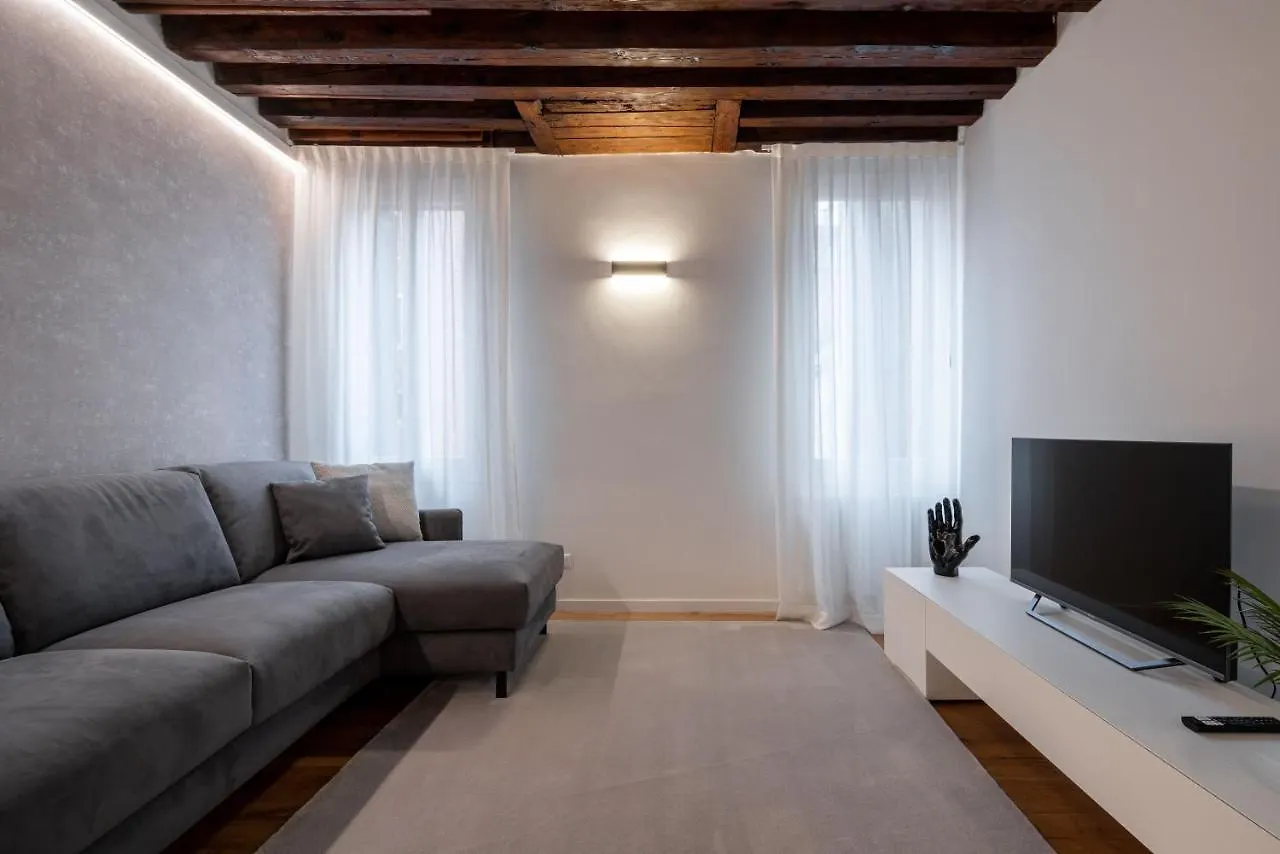 Sant'Angelo Apartment By Wonderful Italy Венеция
